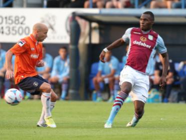 https://betting.betfair.com/football/benteke%20shoots.jpg
